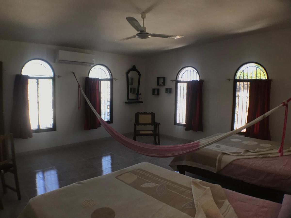 Casa "La 44" Bed & Breakfast Merida Exterior photo